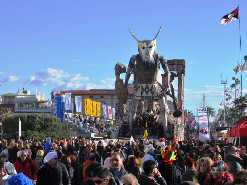 Carnevale di Viareggio 2013