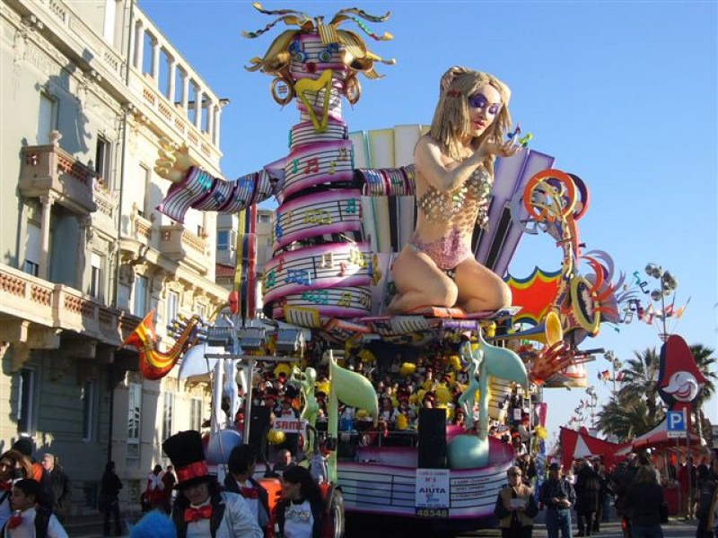 Carnevale di Viareggio 2007