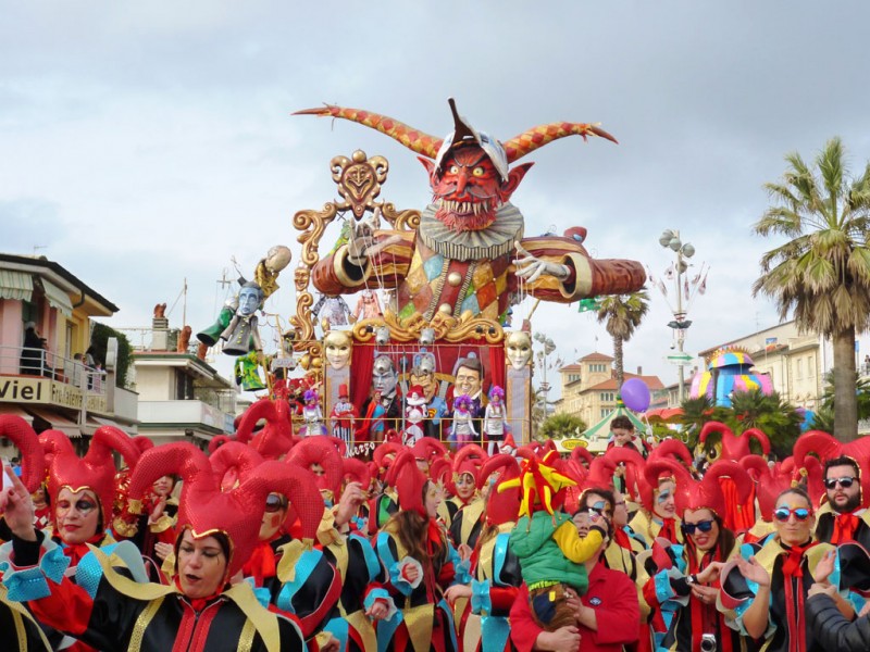 Carnevale di Viareggio 2014
