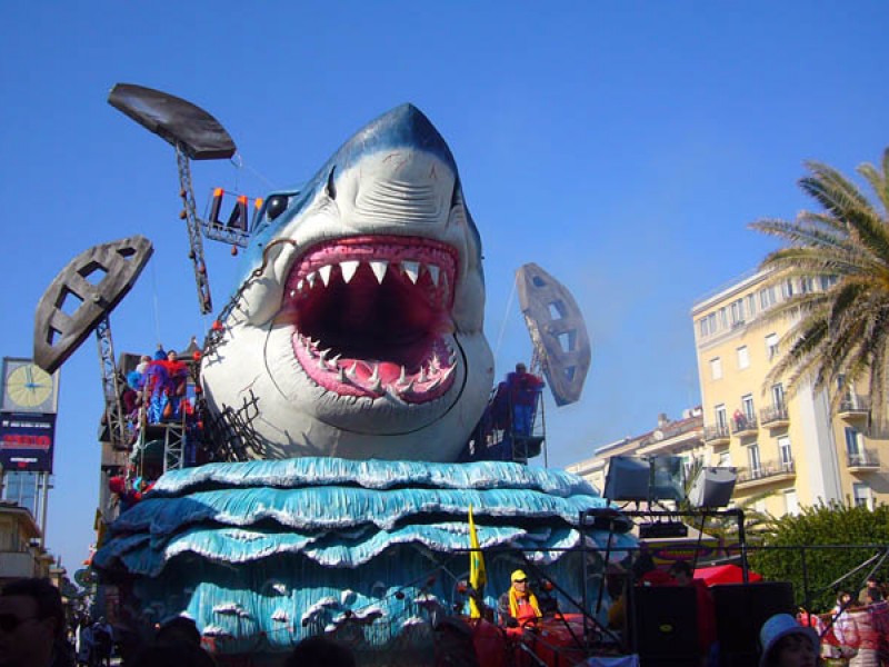 Carnevale di Viareggio 2011